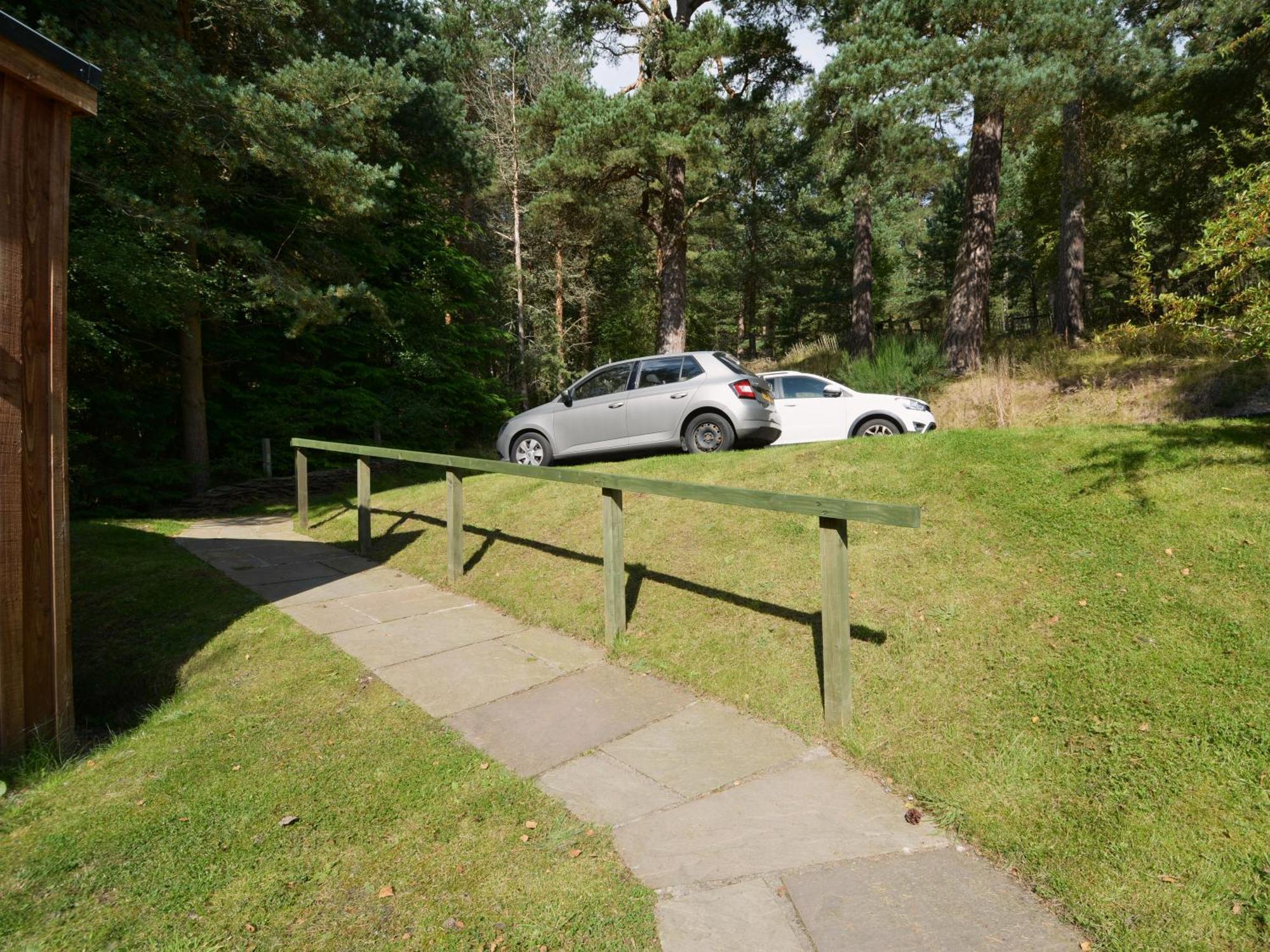 Amazing Cottage With Private Indoor Swim Pool And Hot Tub Grantown-on-Spey Exterior photo